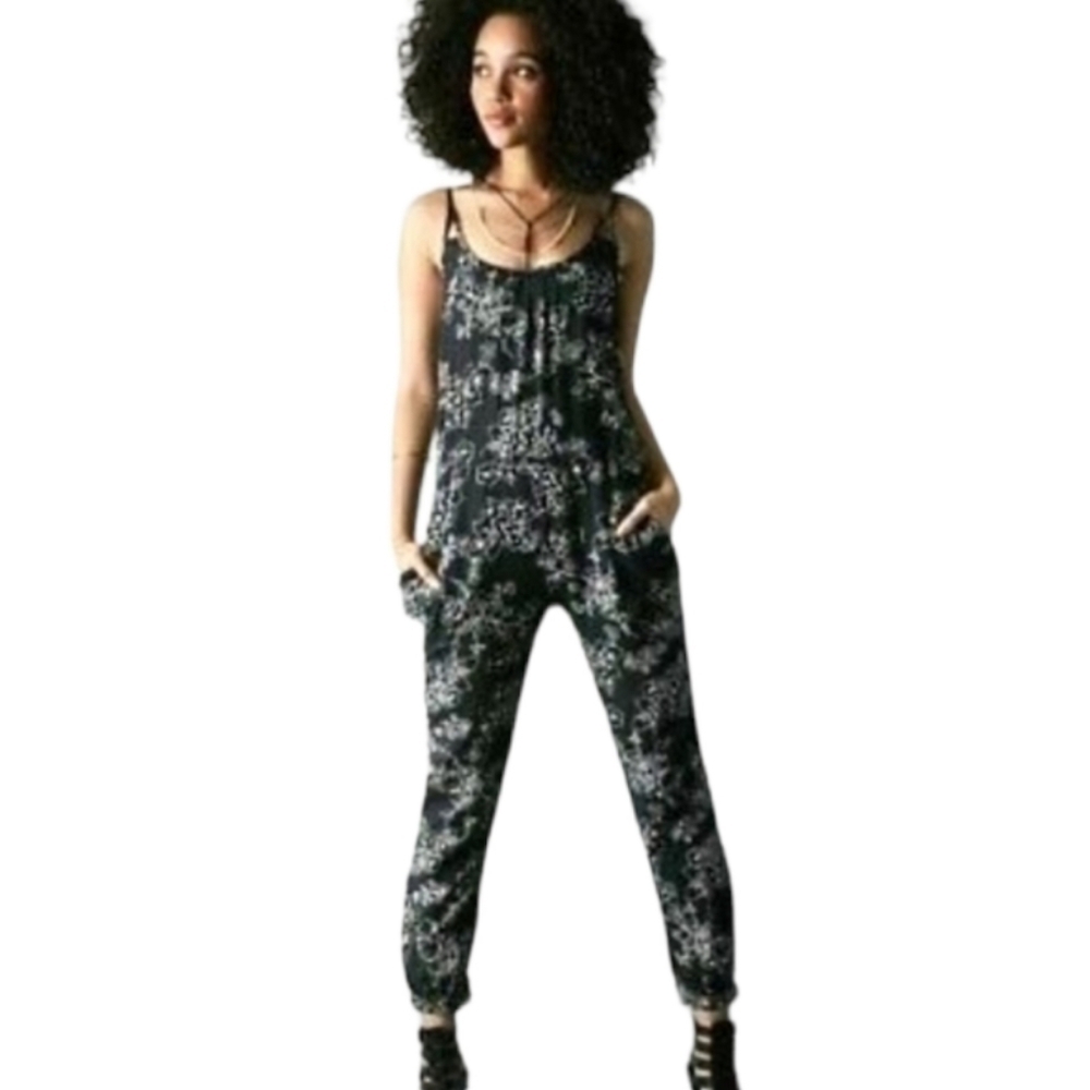 American eagle dark blue floral overall Medium C5